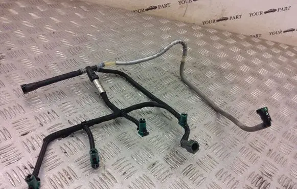 Land Rover Evoque I Fuel return line/hose 
