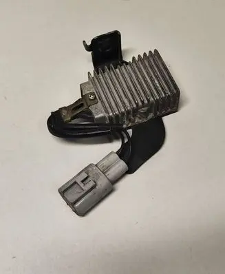 Lexus RX 330 - 350 - 400H Coolant fan relay 8269533010 0567770730