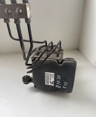 BMW 5 GT F07 ABS Pump 6797036 DSCE01 6797038