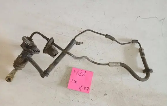 Audi A4 S4 B6 8E 8H Clutch master cylinder 8E1721401