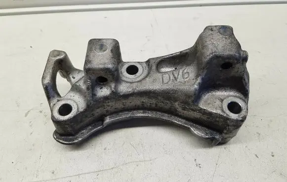 Peugeot Expert Engine mounting bracket 9681861680