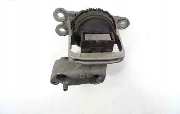 Nissan X-Trail T32 Engine mount vacuum valve 