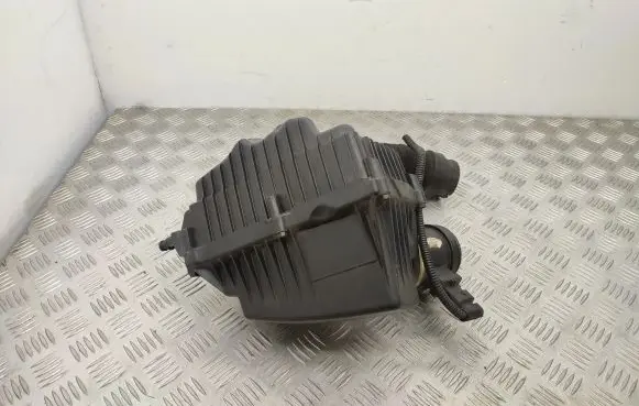 Fiat 500L Air filter box 51920096 51885137 55220715