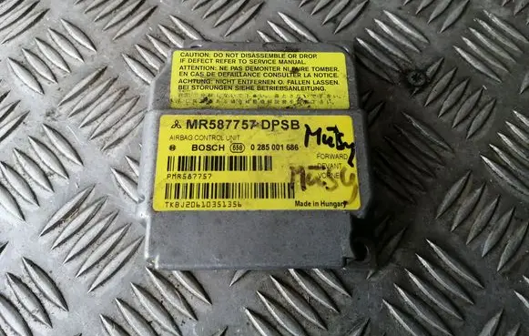 Mitsubishi Colt Airbag control unit/module MR587757 0285001686 PMR587757