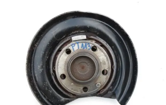 Volvo S60 Rear wheel hub 9200624