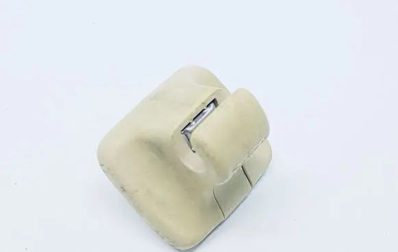 Sun visor clip/hook/bracket