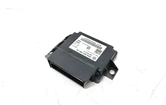 Audi Q3 8U Hand brake control module 3AA907801G 18233201A GN00426050H