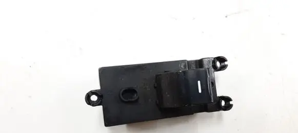 Hyundai i40 Quarter vent window switch 935753Z300