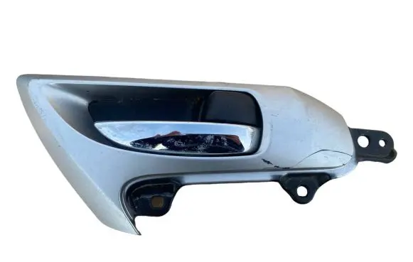 Lexus CT 200H Front door interior handle 6927375010