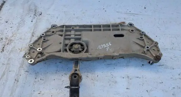 Skoda Octavia Mk2 (1Z) Front subframe 1K0199369G