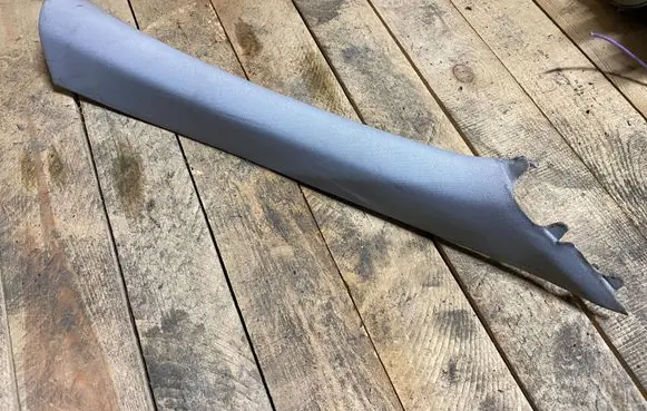 Mercedes-Benz CLS C219 (A) pillar trim a2196900225 2196900225