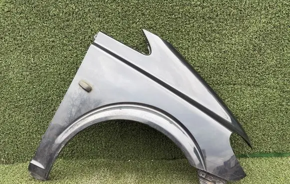 Mercedes-Benz Vito Viano W639 Fender 6396304407 A6396304407