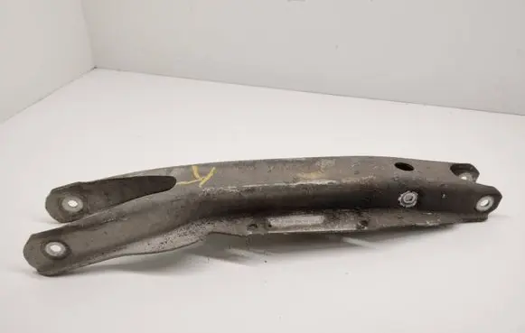 Mercedes-Benz B W246 W242 Rear upper control arm/wishbone A2463520202