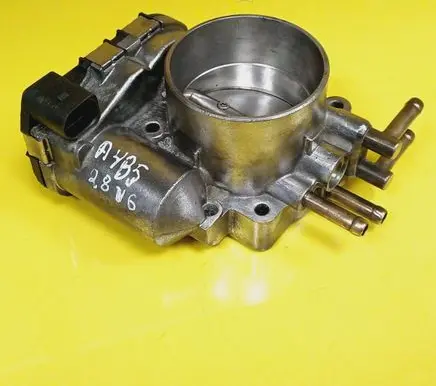 Audi A4 S4 B5 8D Throttle body valve 078133062B 0280750030