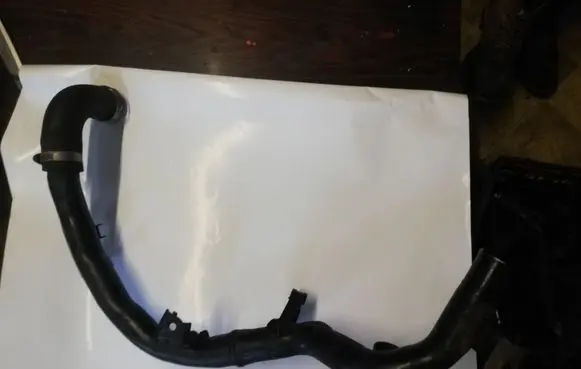 Toyota Auris 150 Engine coolant pipe/hose NOCODE