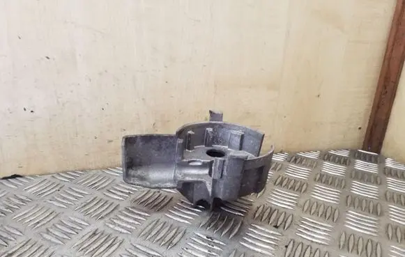Opel Vivaro Other engine bay part 8200649459