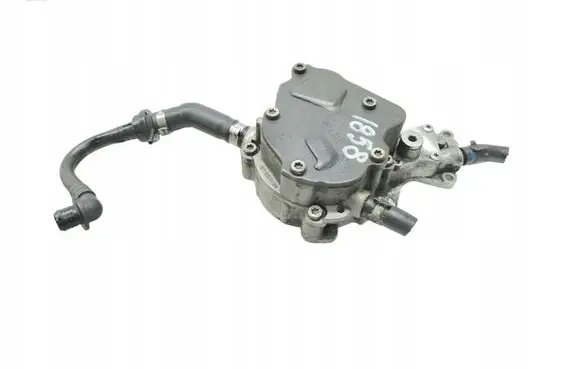 Volkswagen Golf IV Vacuum pump 038145209A