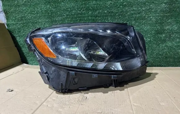 Mercedes-Benz GLC C253 Headlight/headlamp A2538200661