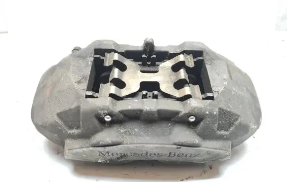 Mercedes-Benz C W205 Front brake caliper