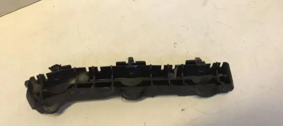 Hyundai i10 Rear bumper mounting bracket 86615B9000