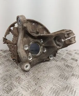 Volkswagen PASSAT B7 Front wheel hub spindle knuckle RAU09