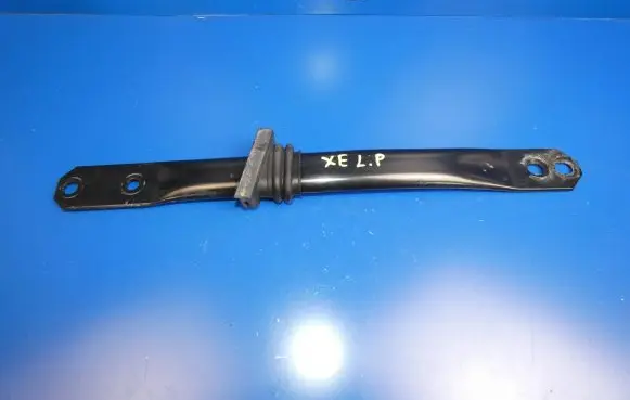 Jaguar XE Front strut bar GX73-3B329-A