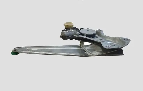Toyota Avensis T270 Rear door window regulator with motor 8570202020 961919100