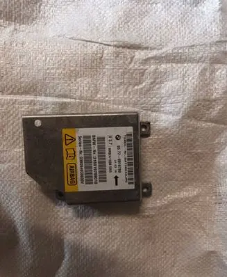 BMW 5 E39 Airbag control unit/module 6919789 03B0946C0600V 316919789010
