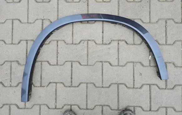 BMW X1 U11 Front arch trim 