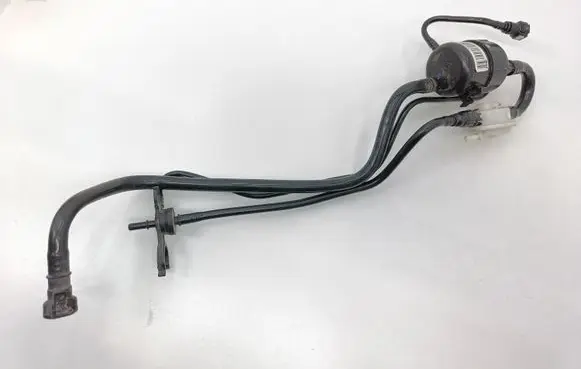 Mercedes-Benz ML W166 Fuel line/pipe/hose A1664700324