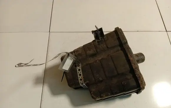 Nissan Primera Coolant expansion tank/reservoir 3981070938