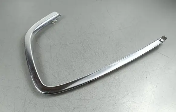 Maserati Levante Rear side glass trim 670033365