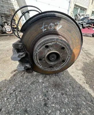 Mercedes-Benz E C207 W207 Rear wheel hub A2043521688 F6119
