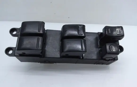 Nissan Almera Tino Electric window control switch