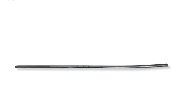 Volkswagen PASSAT B6 Front door trim (molding) 3C0853516C