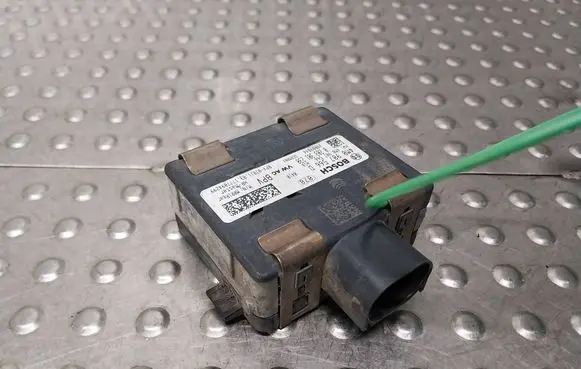 Audi A4 S4 B9 Blind spot module S26383628 4M0907566D