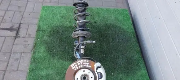 Opel Crossland X Front wheel hub spindle knuckle 9827238280