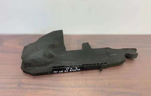 Subaru Outback (BS) Intercooler air guide/duct channel