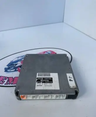 Toyota Land Cruiser (J120) Engine control unit/module 8966160E90 1758008691 17580086911