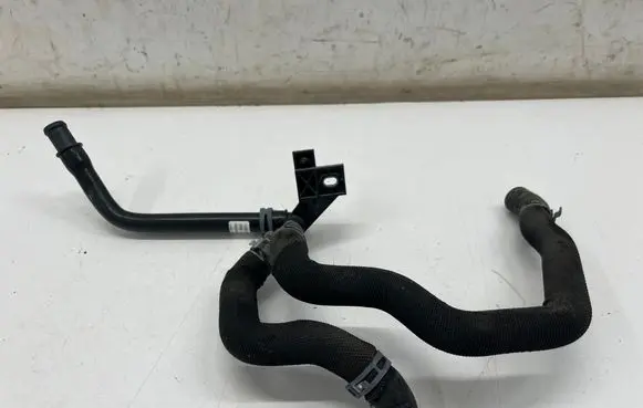 Audi Q8 e-tron Engine coolant pipe/hose 4KE122480AL