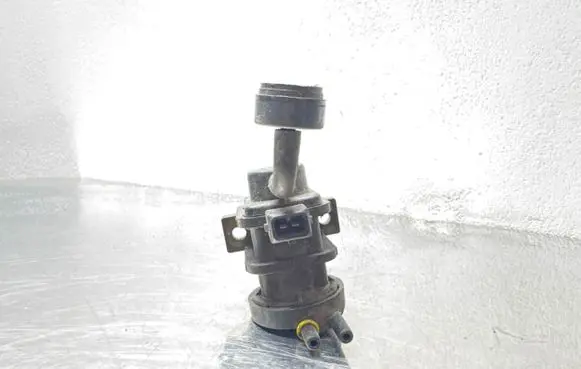 Opel Zafira A Turbo solenoid valve 4715396 4522371