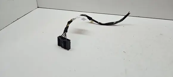 BMW 3 E90 E91 Rear tail light wiring loom 9242420 6984754 14032011