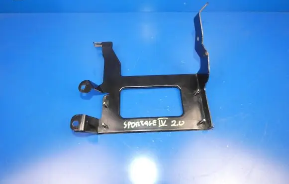 KIA Sportage Power steering pump mounting bracket 