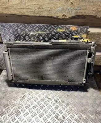 Subaru Forester SJ Radiator set 