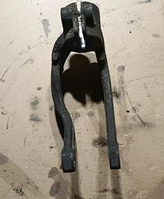 BMW X5 E70 Lower shock absorber bracket 6775085