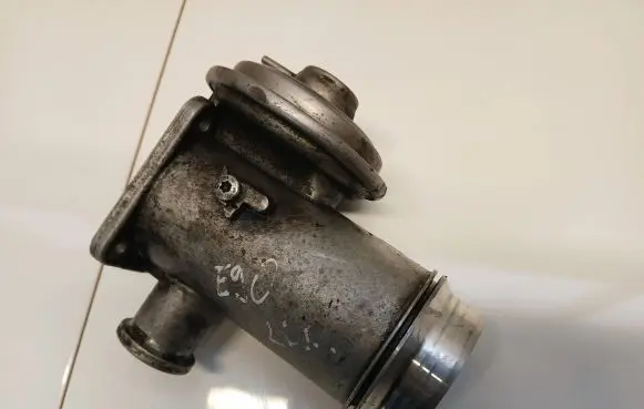 BMW 3 E90 E91 EGR valve 7804381