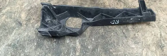 Ford Focus Front bumper mounting bracket 4M5117E857C