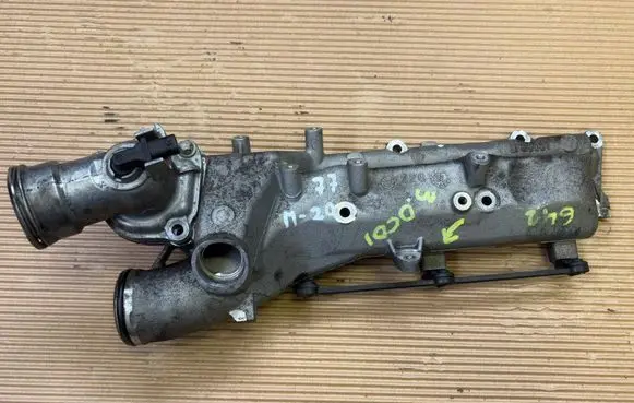 Mercedes-Benz E W212 Intake manifold A6420902737