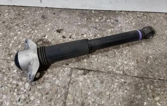 Lexus ES 250 - 300 - 330 Rear shock absorber/damper 4353033640