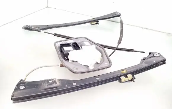 Volkswagen Golf Plus Front door window regulator with motor 5M0837461 5M1837401G 1K0959793K